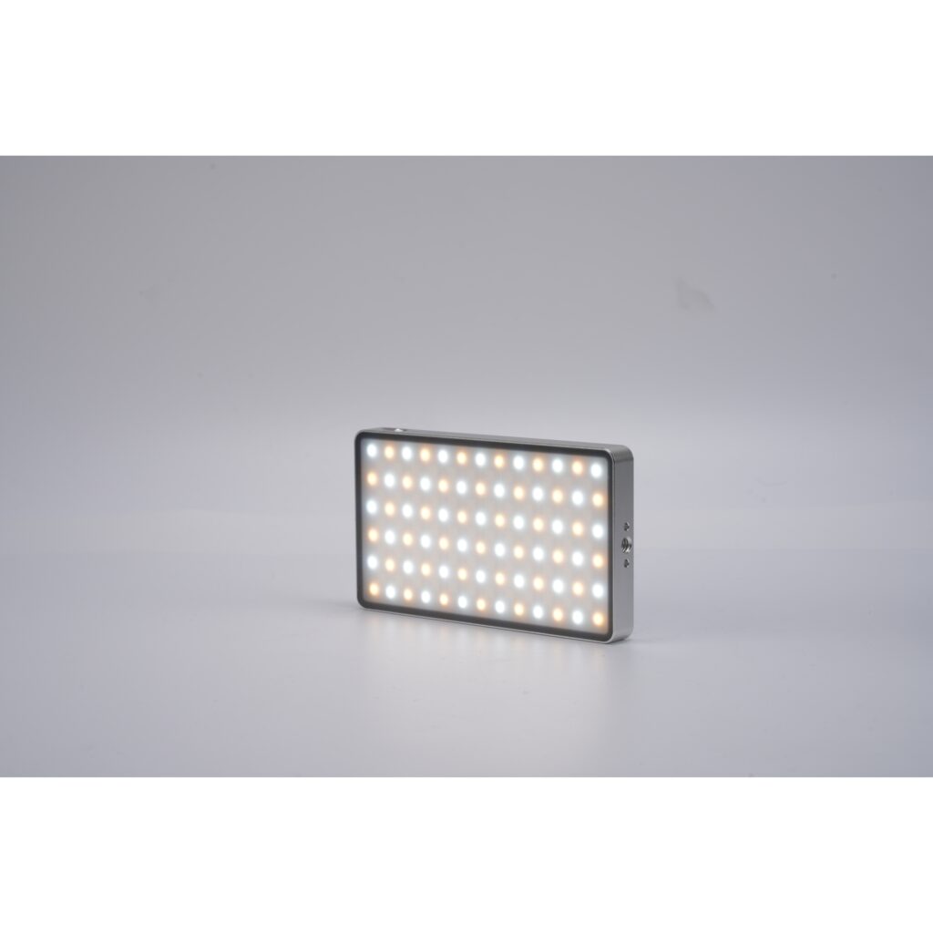 VILTROX Retro 12X LED Compacto (Bi-color + RGB)
